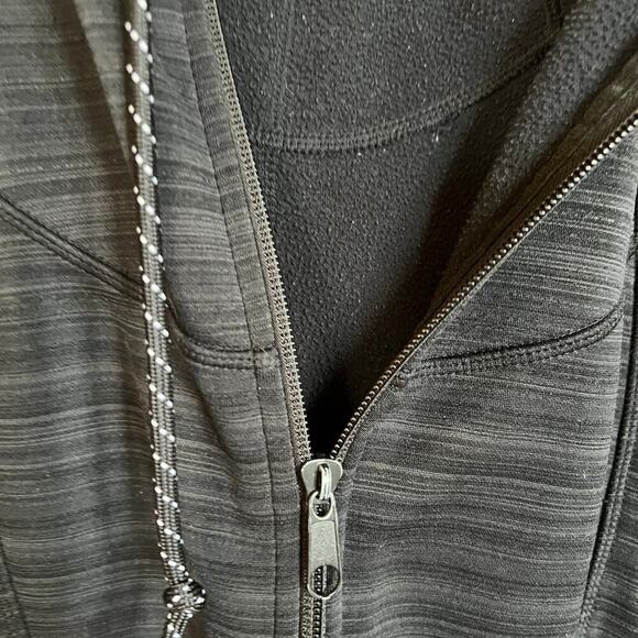 Athleta, full zip, hooded, thumb holes,  jacket, women's size M - Picture 1 of 10